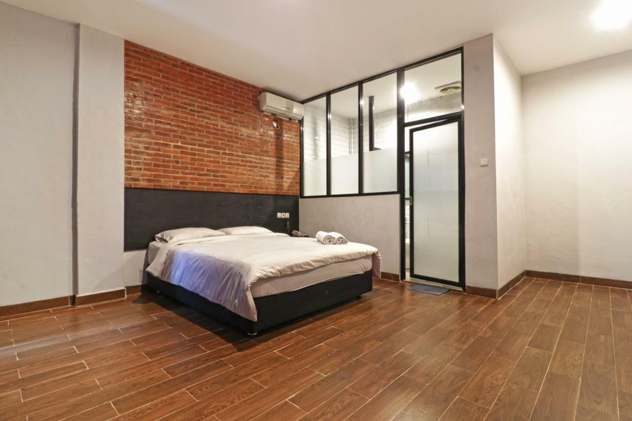 Wisma 63